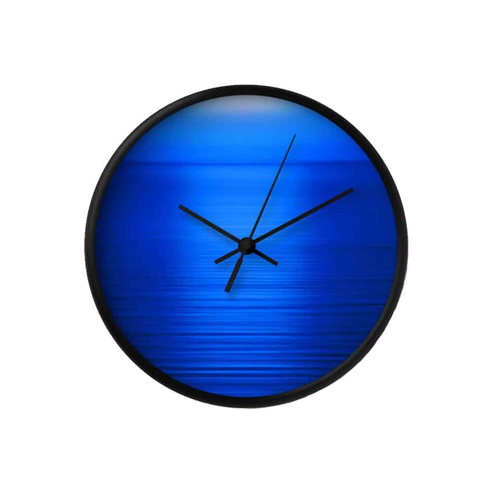 Blue Clock | | Percantik Rumah dengan Color of the Year 2020