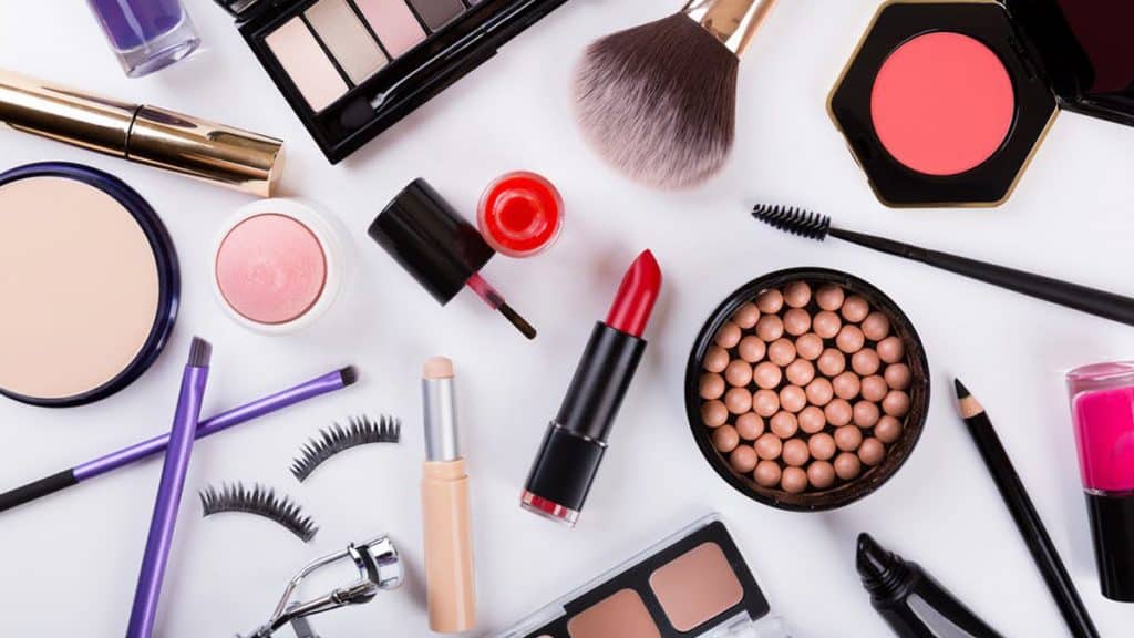 cosmetics | | Bagaimana Mendeteksi Produk Kecantikan Palsu