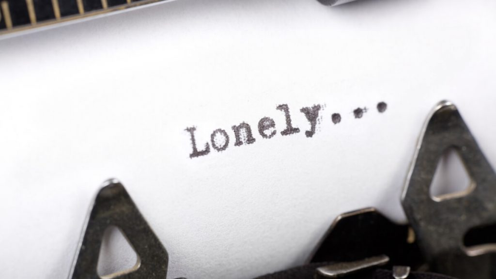 cara mengatasi kesepian menurut psikologi