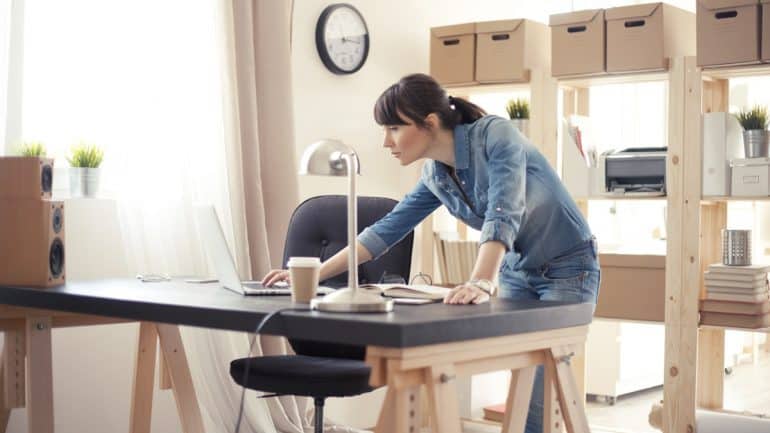 home office | | Ruang Kerja di Rumah Masih Belum Membuatmu Produktif? Lakukan Ini