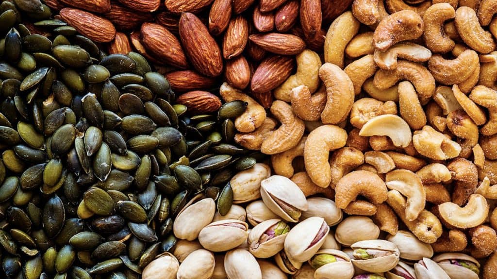nuts | | 10 Makanan Ini Membantu Melancarkan Aktivitas BAB