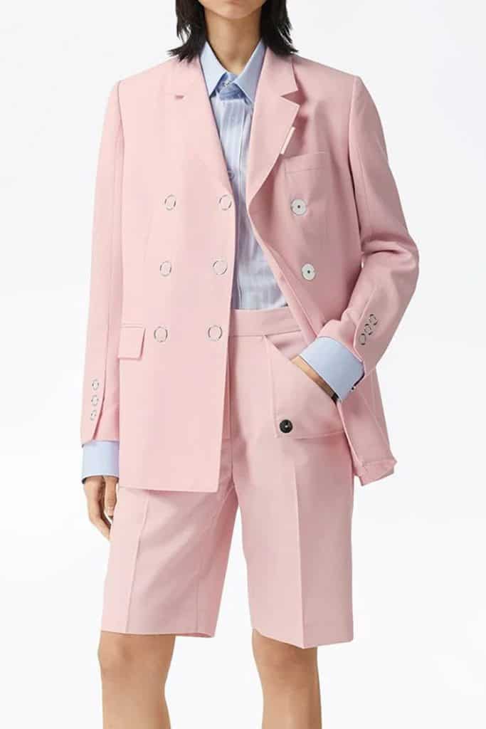 Burberry Elongated Double breasted Blazer | | Lupakan Putih (dan Navy)—Pink adalah Warna Blazer Paling Trendi Saat Ini