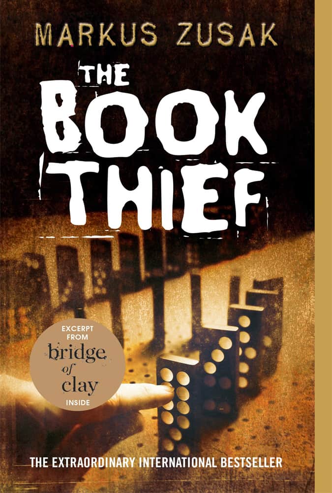 The Book Thief Markus Zusak | | 13 Novel Sejarah Terbaik yang Membuatmu Belajar Banyak tentang Masa Lalu