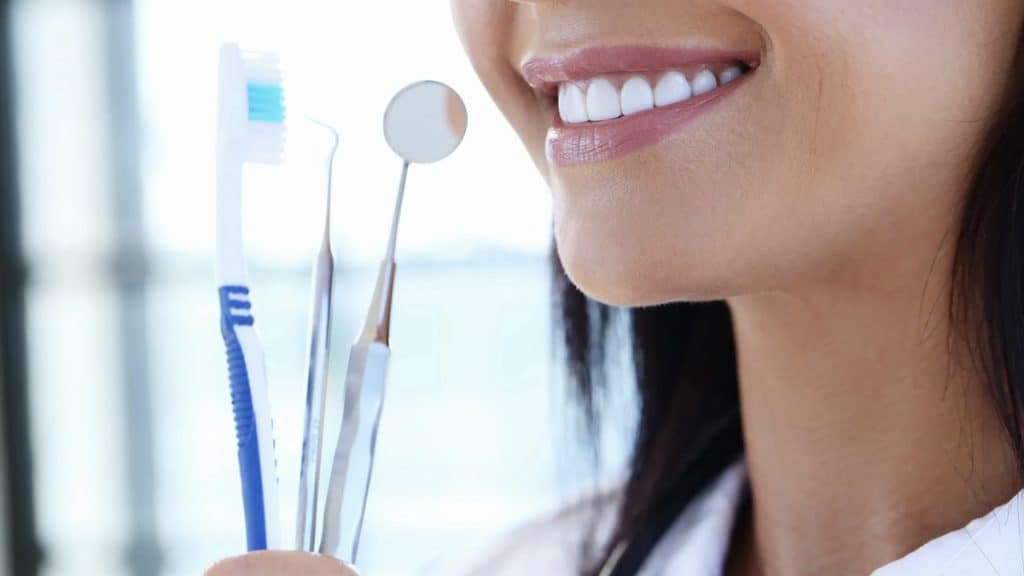 cara membersihkan karang gigi 10 | | Bagaimana Cara Membersihkan Karang Gigi yang Tepat