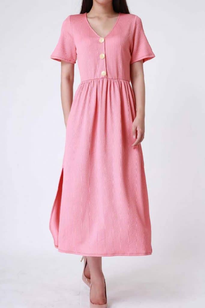 United Concepts Oversized Buttons Sally Dress | | 16 Paduan Warna Sempurna Untuk Biru Muda