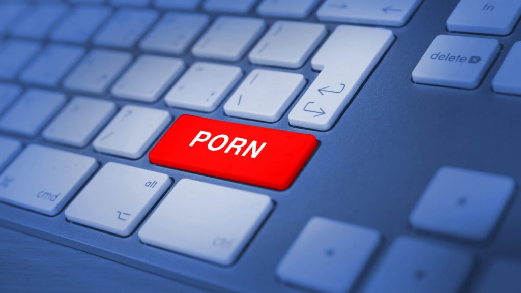menonton porno
