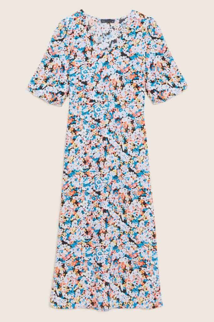 Marks Spencer Floral V neck Puff Sleeve Midi Tea Dress | | 8 Padu Padan Terbaik Sepatu Crocs Agar Terlihat Super Chic