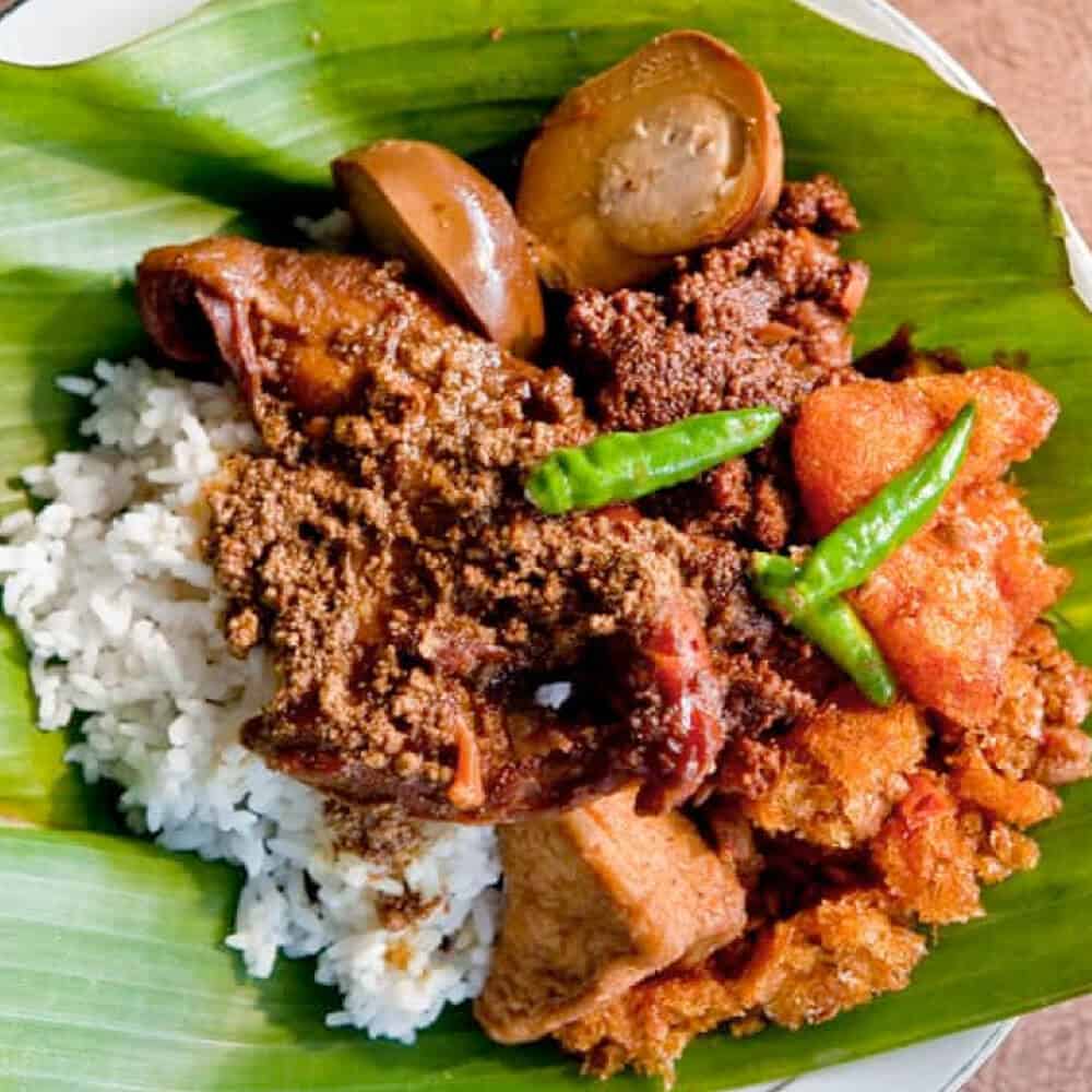 Gudeg 2 | | 13 Rekomendasi Makanan Tradisional Indonesia Yang Paling Lezat