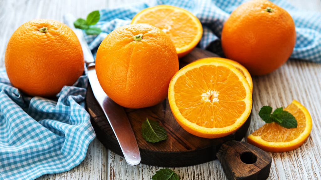 buah mengandung vitamin C