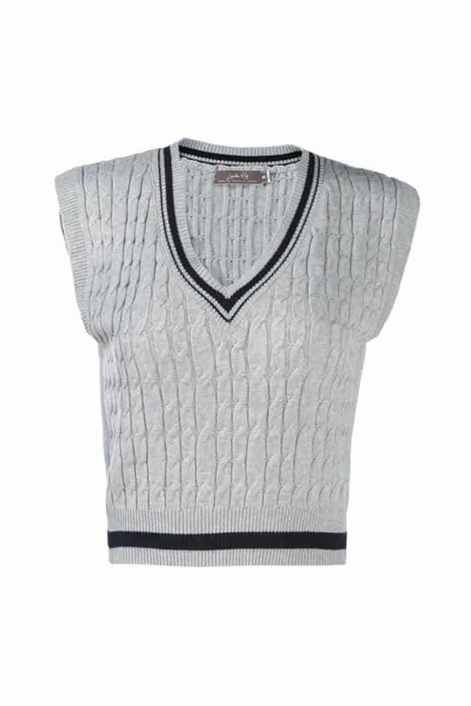 London Rag Sweater Rompi Rajut Kabel V neck 1 | | Ini 8 Cara Memakai Baju Putih Yang Tidak Membosankan