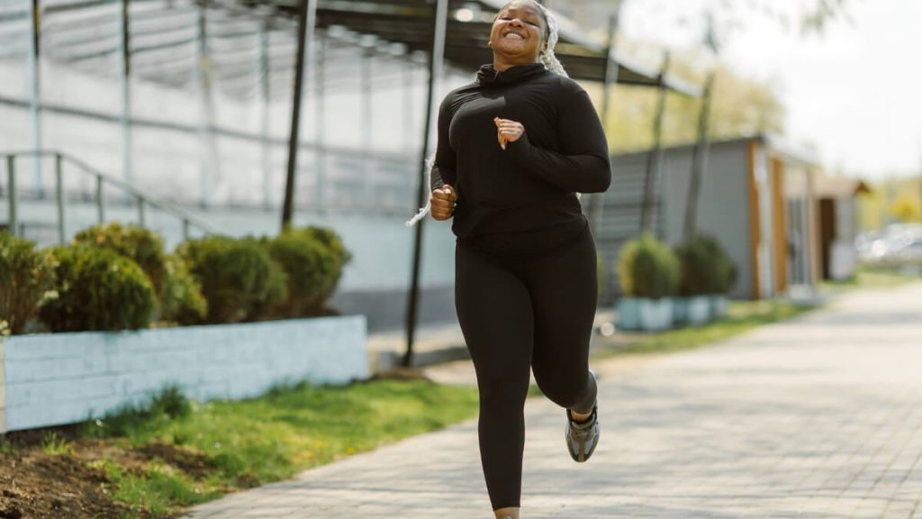 Apa Itu Olahraga Lari | | Bagaimana Cara Yang Benar Melakukan Olahraga Lari Jika Overweight? Ini Kata Ahli